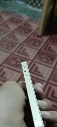 iphone SE 2018