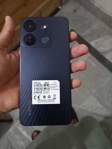 Infinix smart 7 HD 4 64 