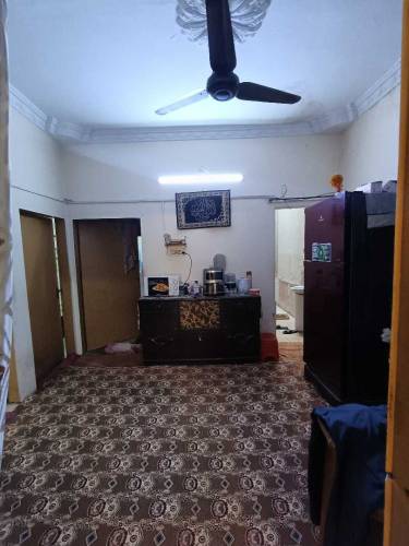 Single story home in Pak Kausar Town, Malir for sale.