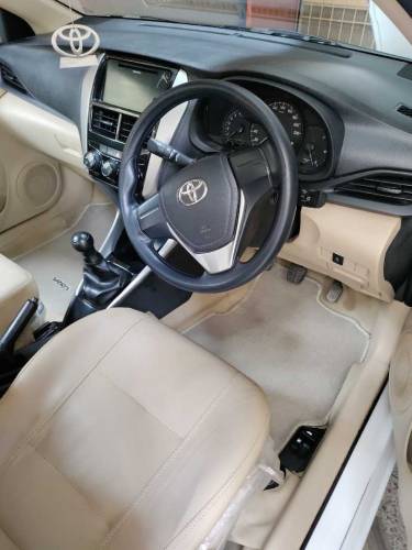 Toyota Yaris 2021 car