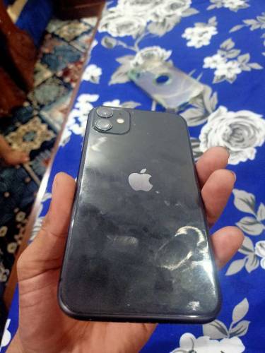 iphone 11 pta block 64gb battry service 85 health 
