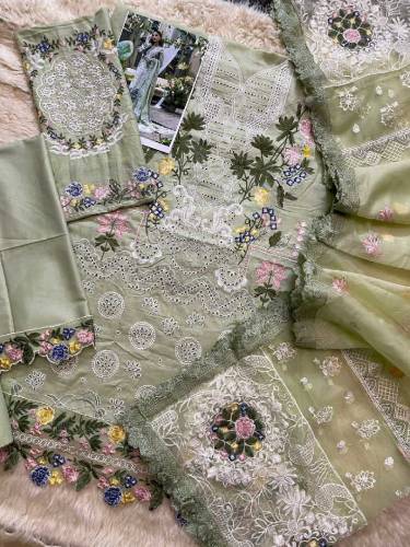 woman dress 