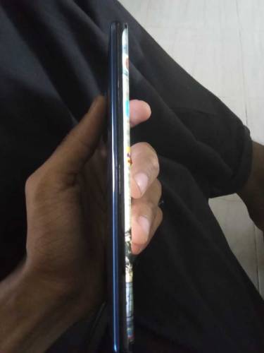 moto edges plus2020
