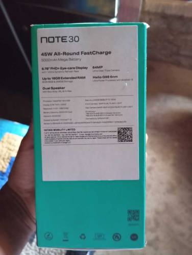 i selling infinix Note 30      Ram 8 Rom 256 
