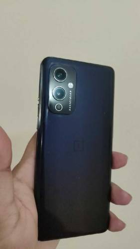 OnePlus 9