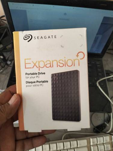 Seagate Expansion 500GB USB 3.0 External Hard Drive with 1 Year Warran