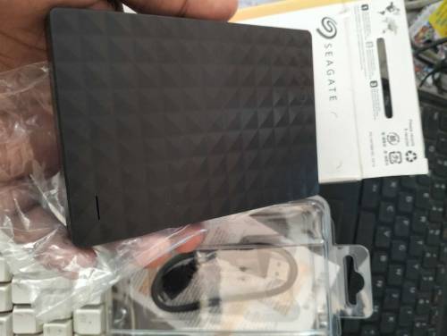 Seagate Expansion 500GB USB 3.0 External Hard Drive with 1 Year Warran