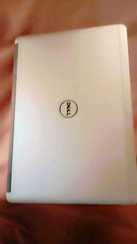 Dell latitude E7440 Core i7 processor fully ok condition
