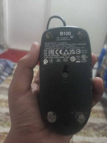keyboard + mouse bhut class ka hai bheteren cheez hai