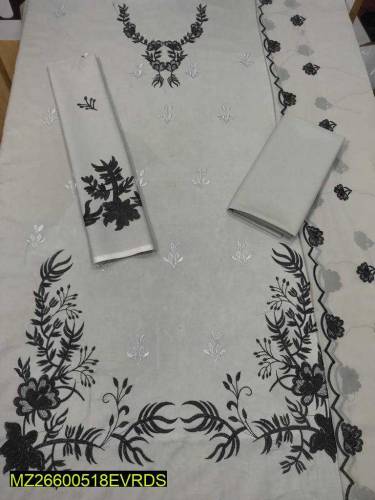 women unstitched clothe