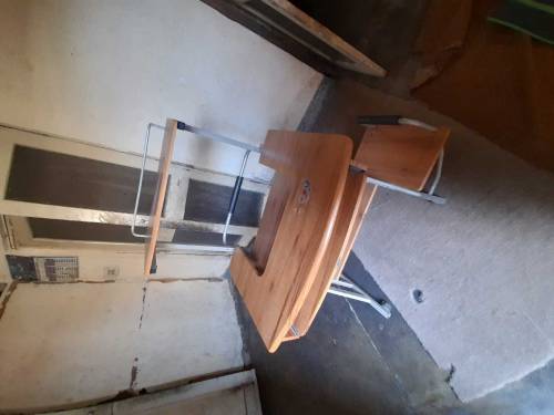 Computer table