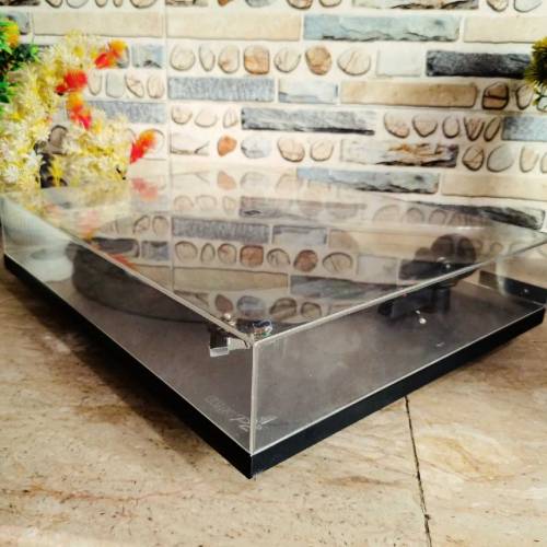 Rega P2  Turntable 