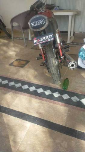 Honda 125 2010 model LAHORE NUMBER DOCUMENTS CLEAR