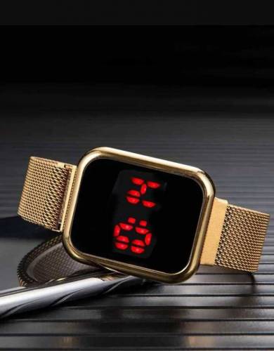 FREE DELIVERY 🚚 AMZING WATCH 