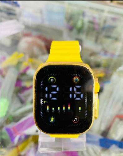 FREE DELIVERY 🚚 DIGITAL SMART WATCH ⌚