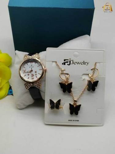 BEAUTIFUL GIFT SET 🎁🌹LOCKET SET + RING + JEWELRY WATCH 