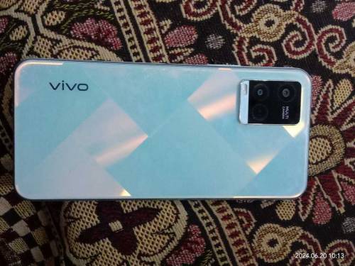 Vivo y21
