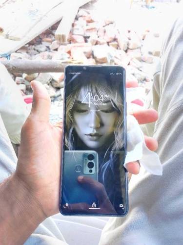 Sony Xperia 5 Mark 2 PTA provide 6/128...10/10 condition...