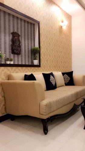 Sofa/victoria set