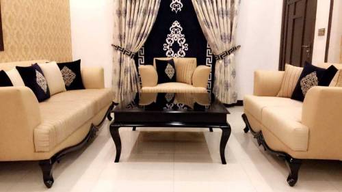 Sofa/victoria set