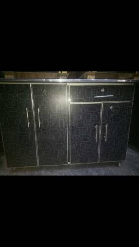 bed side tables.show cause. iron stnd.cup board.diamnd foam.snghr tble