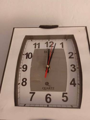 wall clock stylish numbers allowed