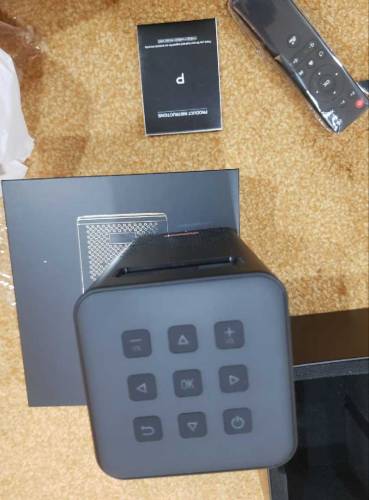 byintek P20 Android rechargeable projector