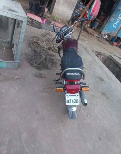 HONDA 70 2022 MODEL