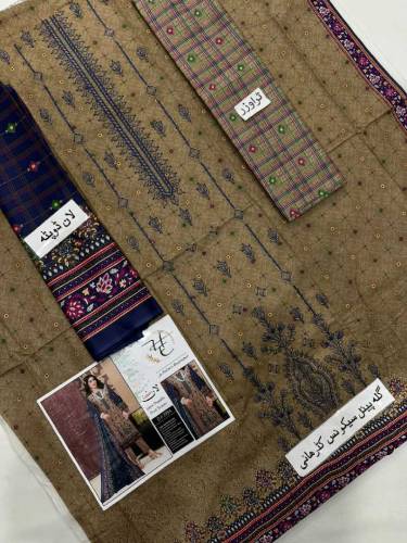 3 Pices Unstiched Lawn Suit