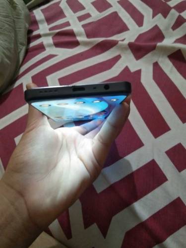 REALME NOTE 50 