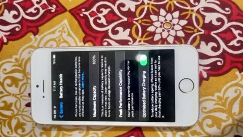 IPhone Se 1st generation (64GB) non pta condition 10/10