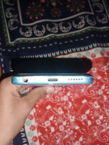 Tecno sparak go 