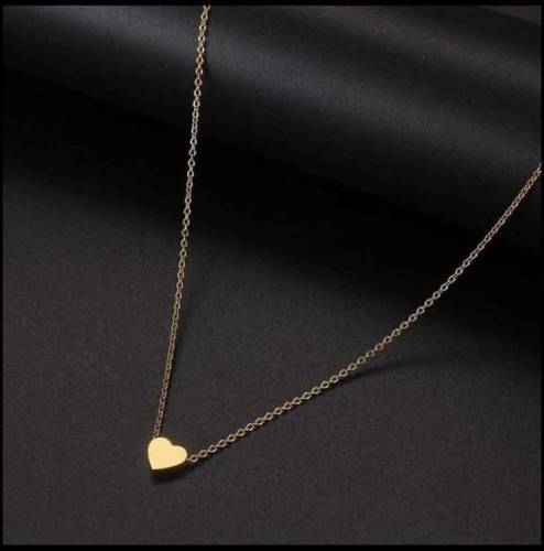 heart shaped pendant 
