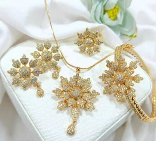 4 pc set