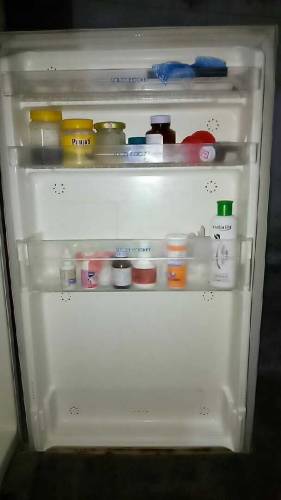 fridge for sale new dalvai hai aur gas dalvai hai 