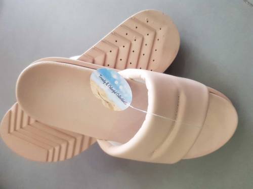 Imported Casual Ladies Slipper Water Prove