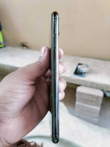iphone x-s-max 