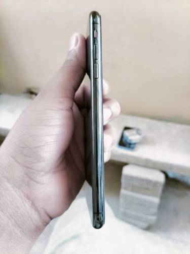 iphone x-s-max 