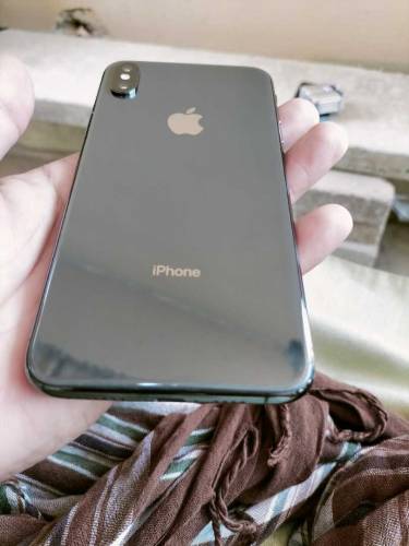iphone x-s-max 