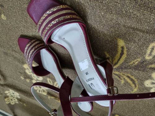 festive heels 