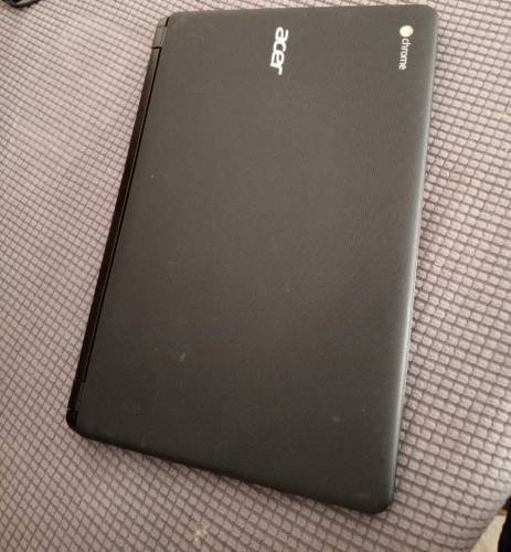 Acer Chrome Book 15.6'' Led4GB /16GB SSD Hard7 Sec On/OffFastet Wifi S