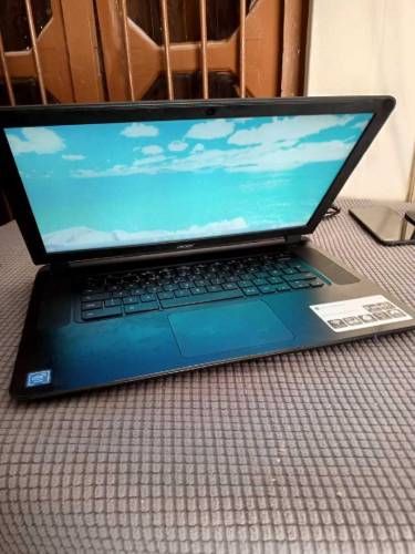 Acer Chrome Book 15.6'' Led4GB /16GB SSD Hard7 Sec On/OffFastet Wifi S