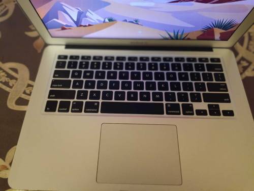 MAC BOOK AIR 2015 10/10
