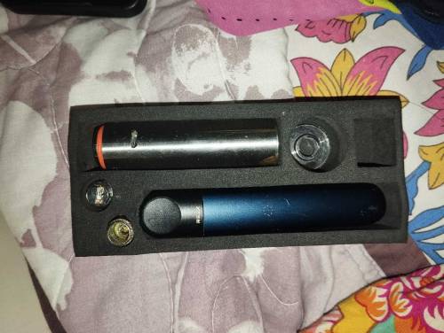 relx pod and vape pen 22