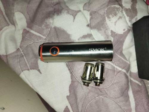 relx pod and vape pen 22
