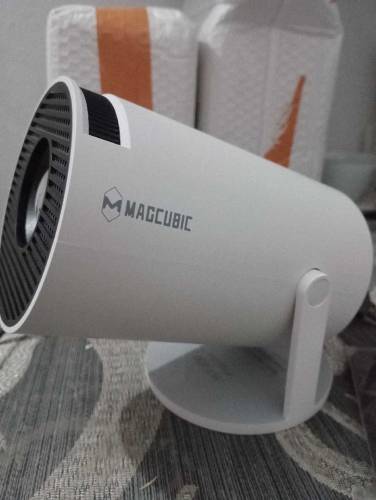 Magcubic Projector HY300 PRO 4K Android 11 Dual Wifi6 260ANSI