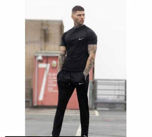 track suit availability in all colors and all design 
