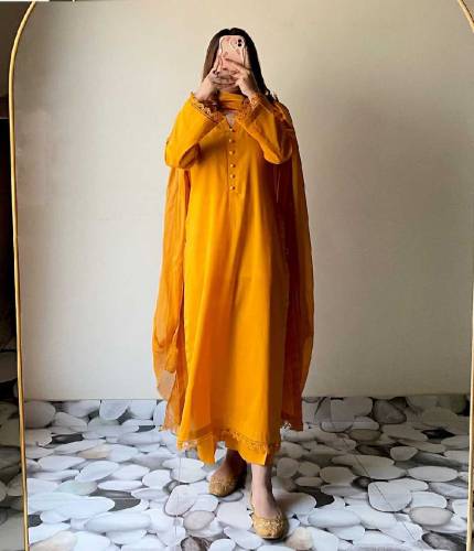 #basicpretPure LawnShirt+pentChiffon dupta with lace 