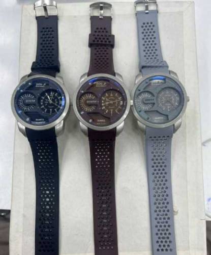 Rubber Strap wrist watch for men
