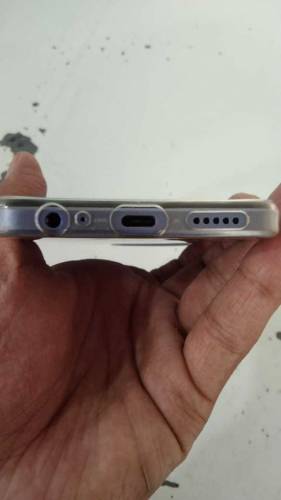 Vivo y17 s 4/128 PTA approval 11 maine warranty all okay 03465878455